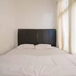OYO 1705 Lyfriska Residence Syariah