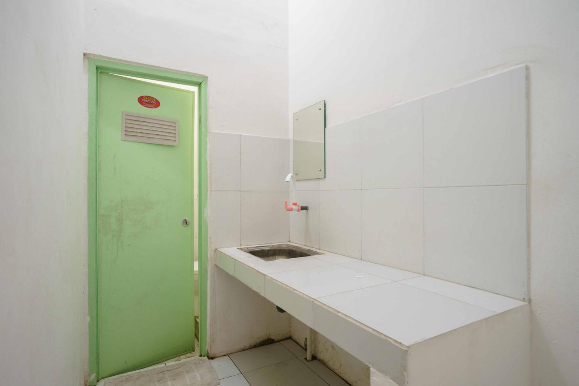 Hotel Oyo 1705 Lyfriska Syariah Bandar Lampung